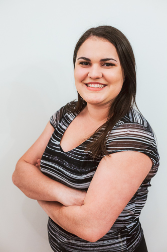 beedie luminaries bc scholarship winner hannah kazemi prepares for university