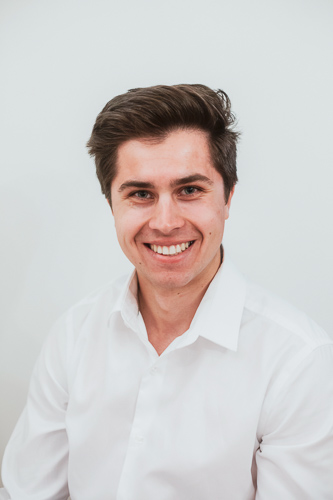 beedie luminaries bc scholarship winner ivan strashenko prepares for university