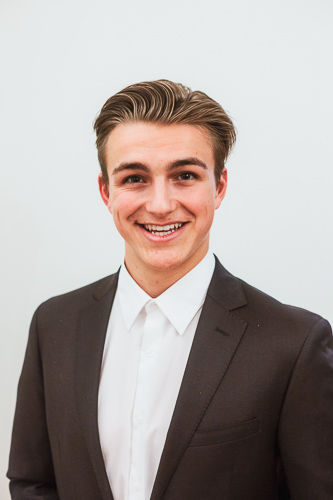 beedie luminaries bc scholarship winner jason carre prepares for university